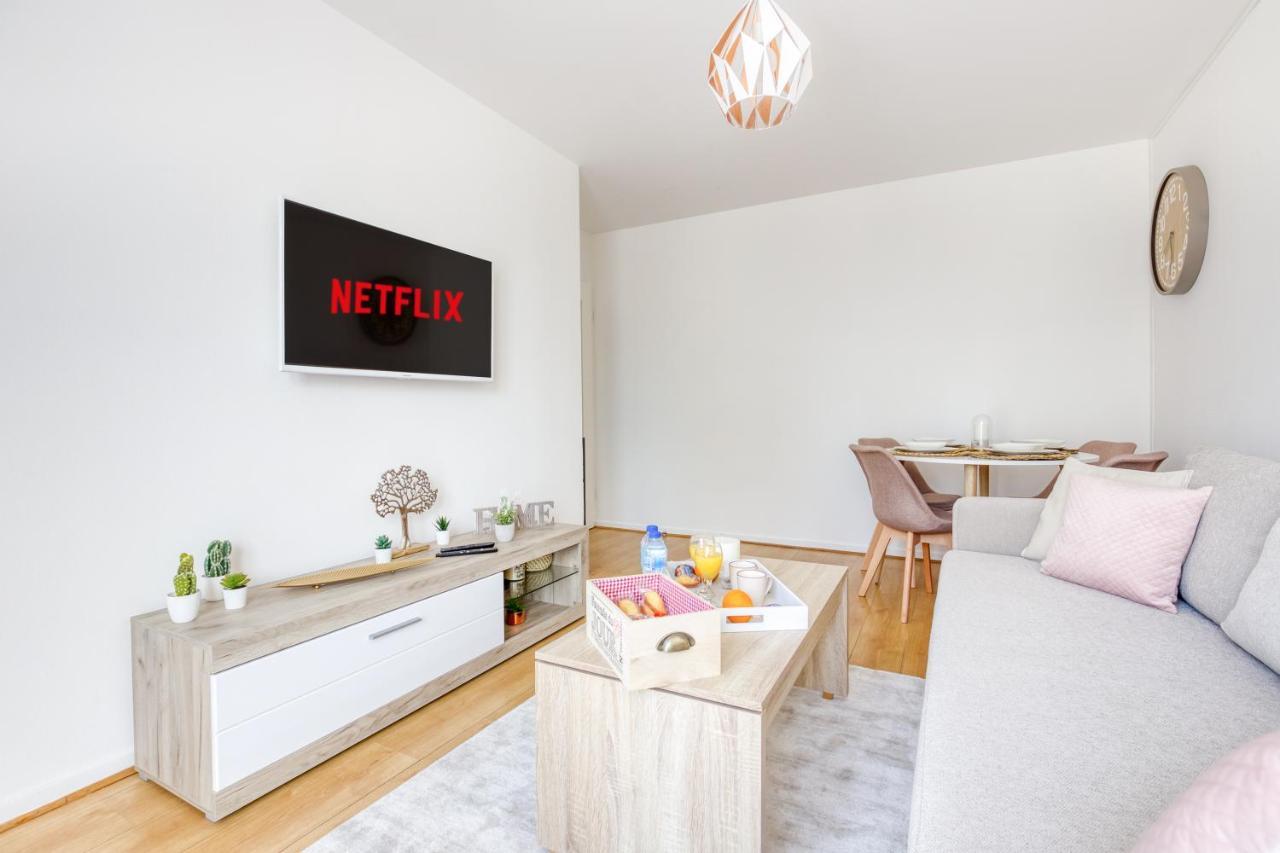 L'Elysee: Autonomous Check-In with Private Parking Apartment Courcouronnes Exterior photo